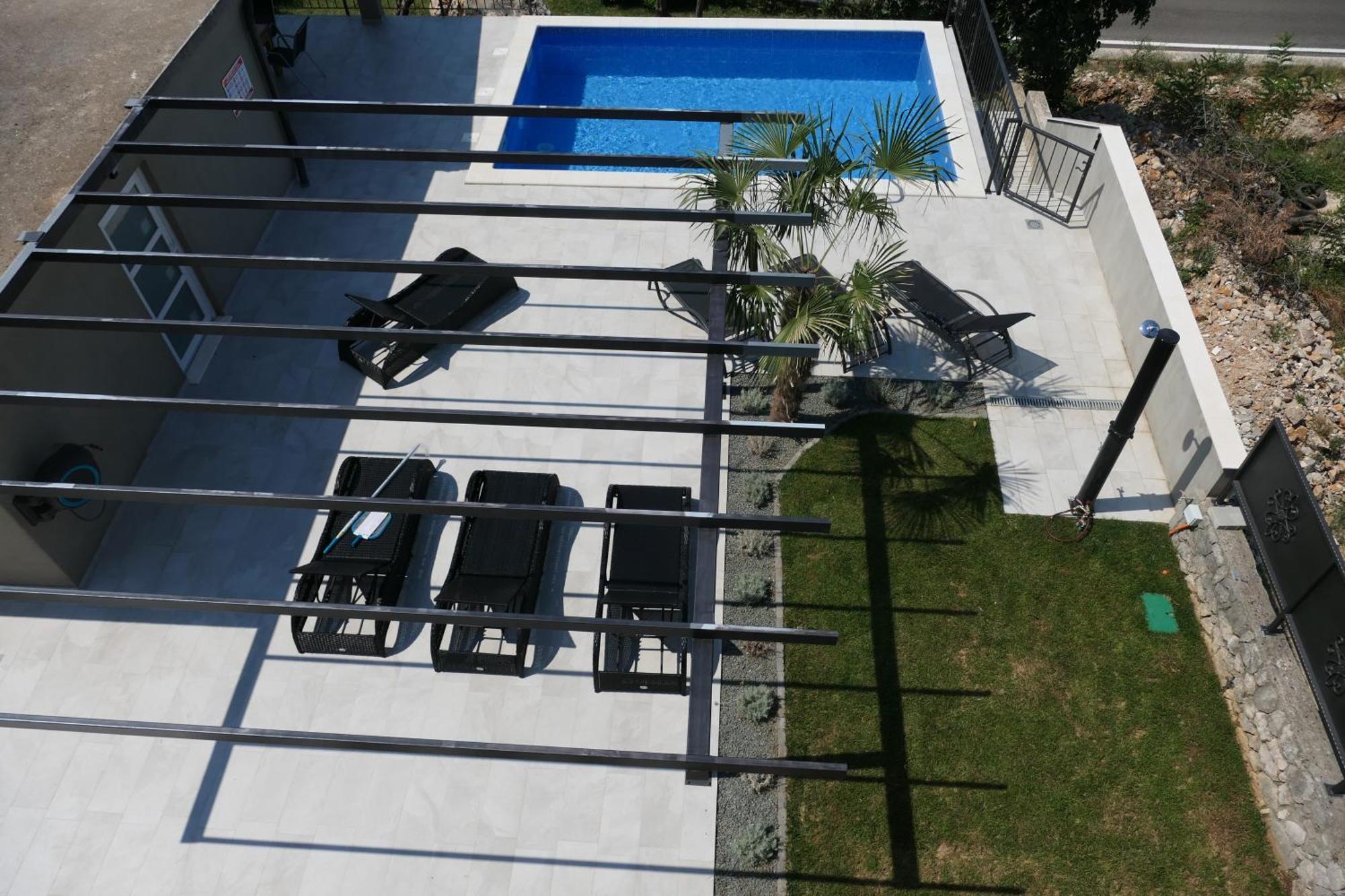 Apartmani Bura ซริกเวนิซา ภายนอก รูปภาพ