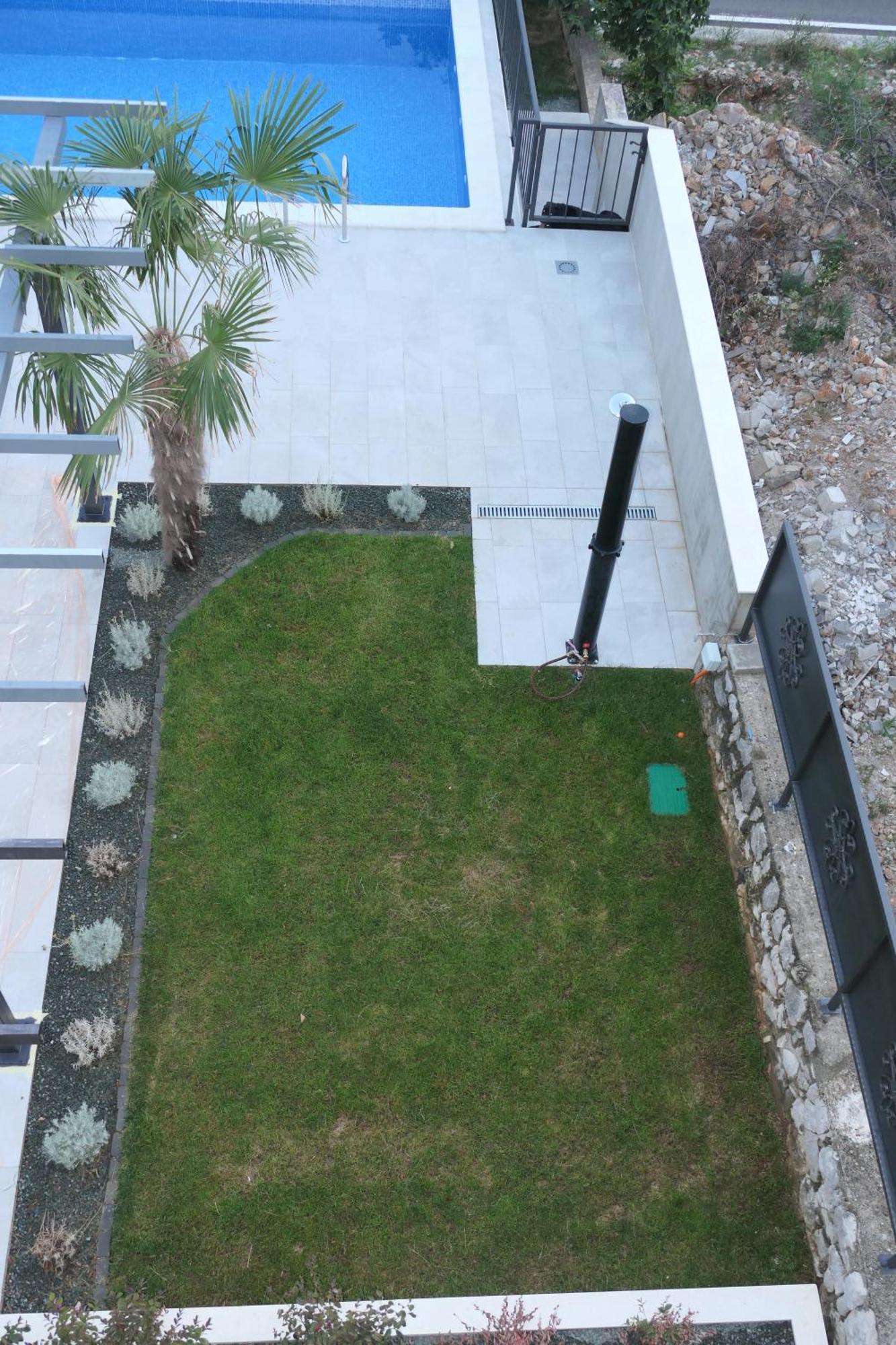 Apartmani Bura ซริกเวนิซา ภายนอก รูปภาพ