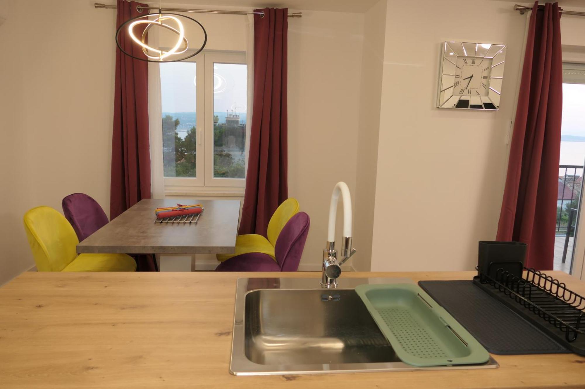 Apartmani Bura ซริกเวนิซา ภายนอก รูปภาพ