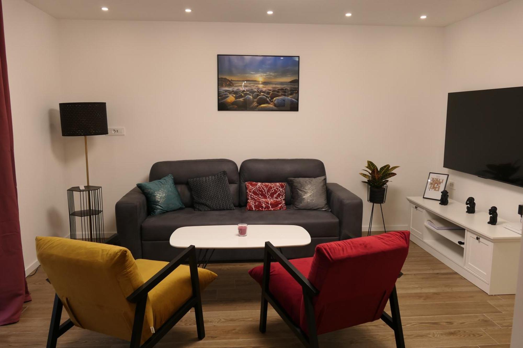 Apartmani Bura ซริกเวนิซา ภายนอก รูปภาพ