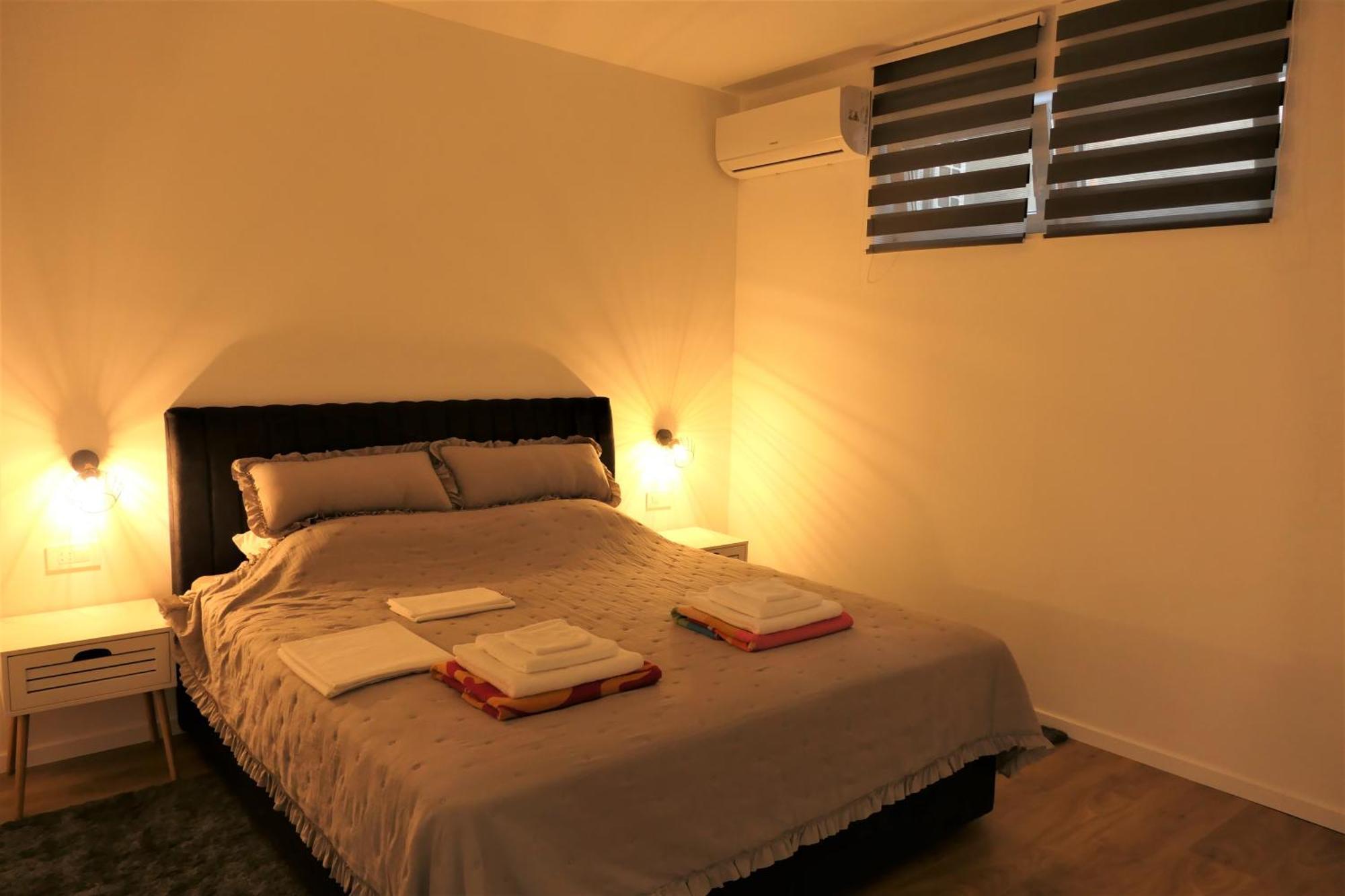 Apartmani Bura ซริกเวนิซา ภายนอก รูปภาพ