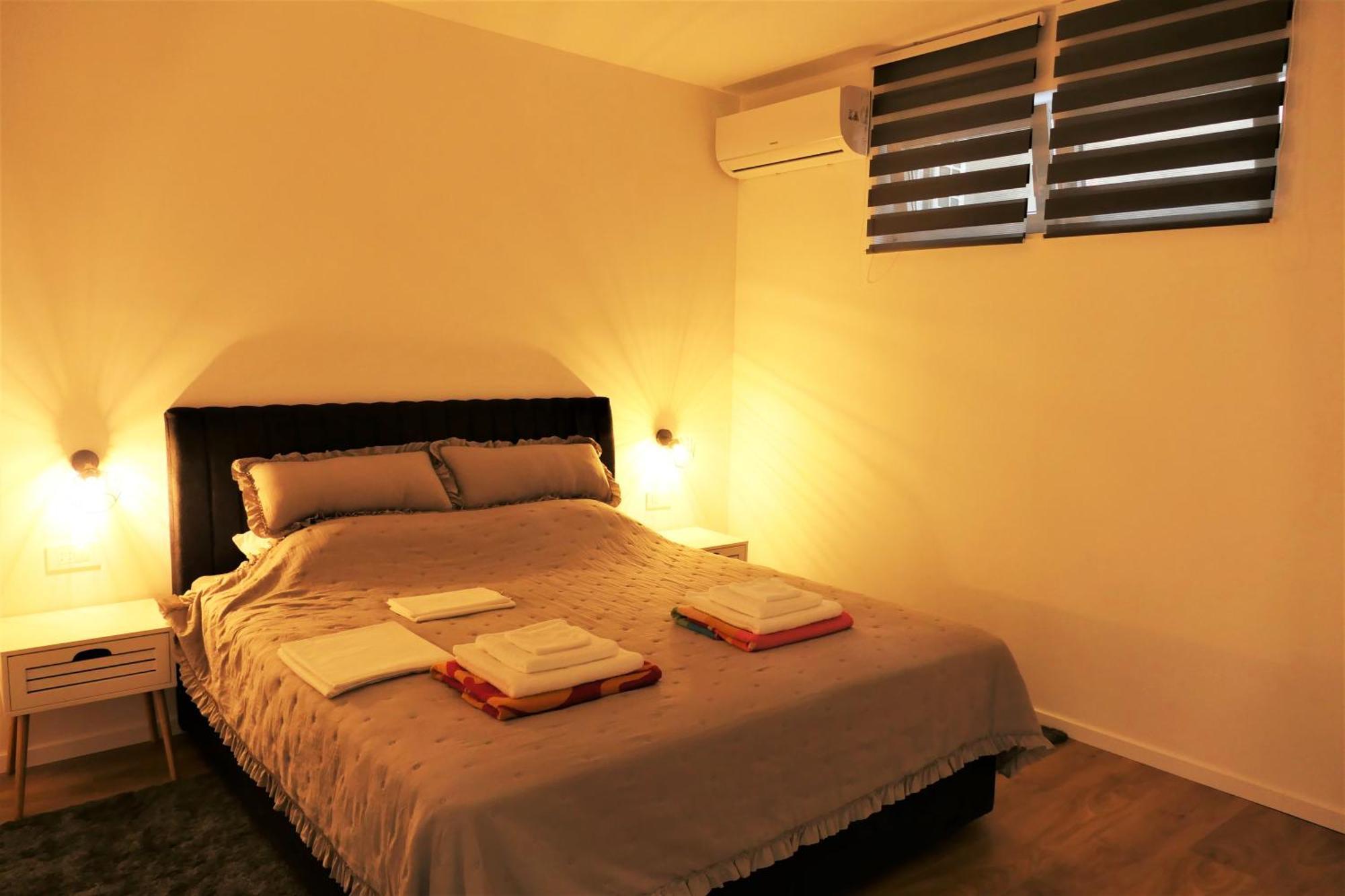 Apartmani Bura ซริกเวนิซา ภายนอก รูปภาพ